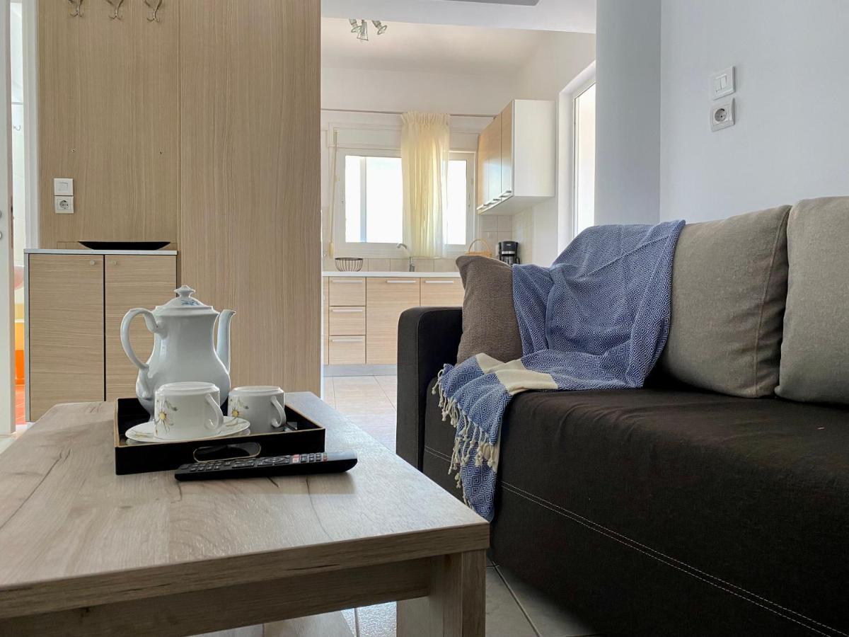 Peaceful Apartment, In The Nature, With Yard "3" Zipárion Екстериор снимка