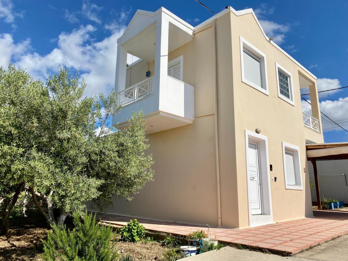 Peaceful Apartment, In The Nature, With Yard "3" Zipárion Екстериор снимка